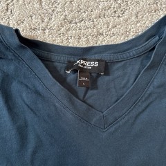 Express Pima Cotton Blue Solid V-Neck Short Sleeve Logo Tee Men’s L