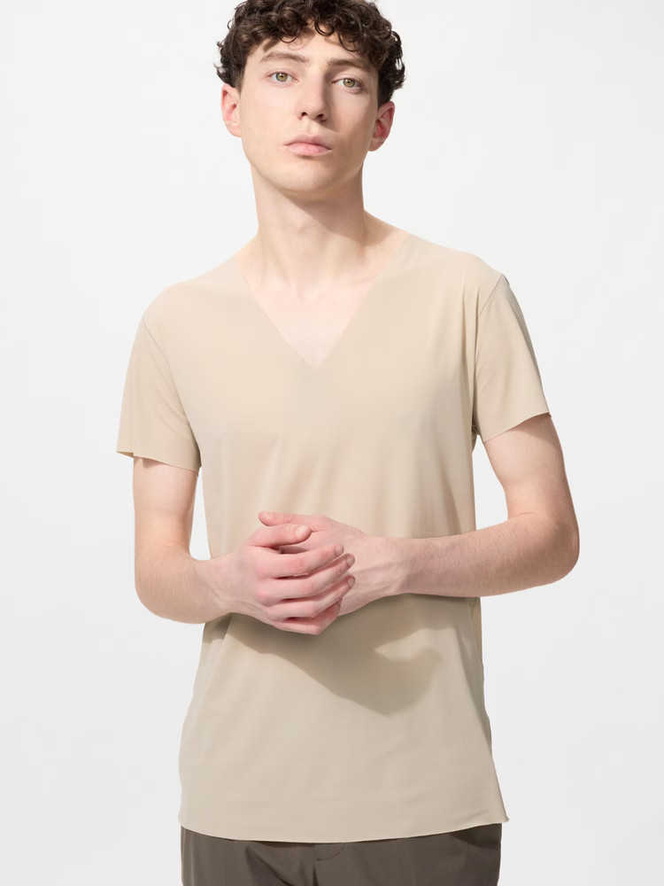 UNIQLO Men AIRism Deodorant Mesh V-Neck T-shirt Dry, Deodorant, and Cool Touch