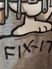 Peanuts Snoopy T-Shirt Size L Large Grandpa Is Joe Fix-It Tool Guy Gildan Y2K