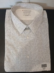 NWT Calvin Klein Men’s Large Extreme Slim Fit Temperature Regulation Dress Shirt