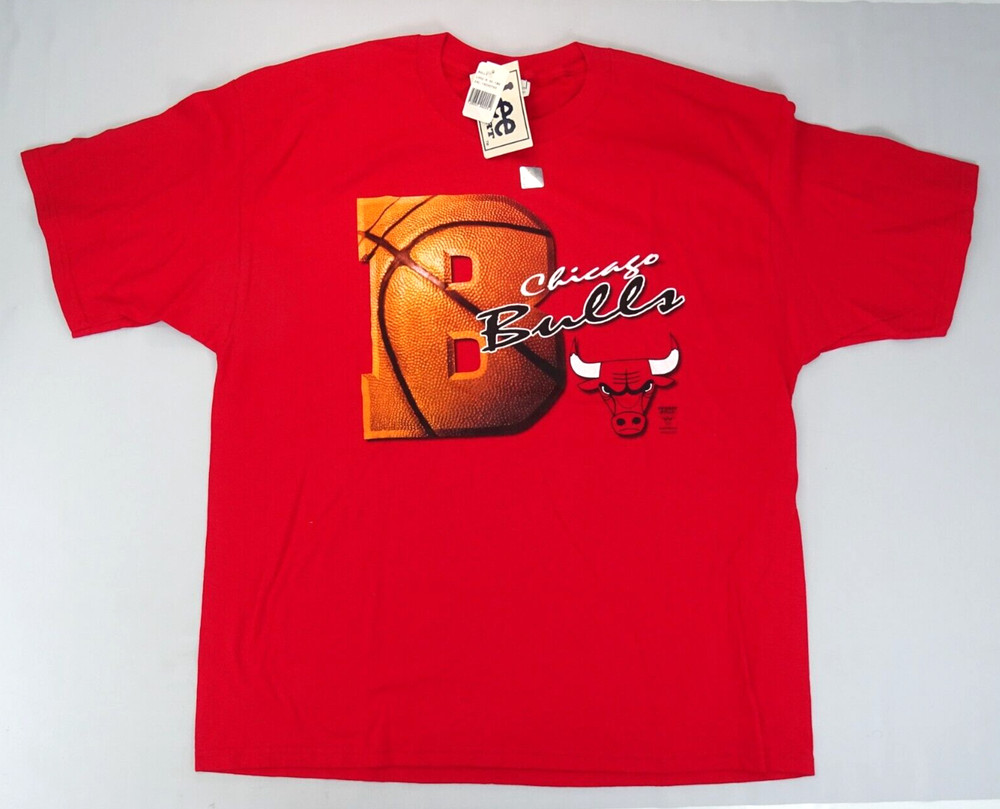 New VTG Lee Sport Chicago Bulls Red 90s Spell Out T-Shirt Sz XXL Logo