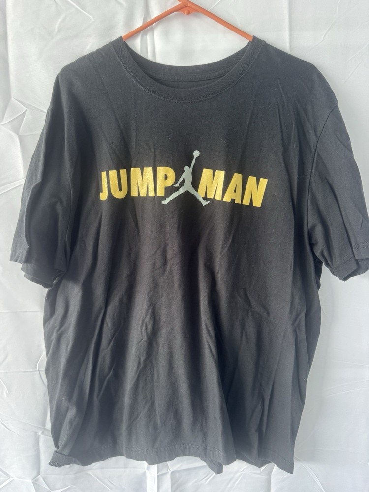 Jordan Men’s Black Jumpman Graphic Logo Crew Neck Short Sleeve T-Shirt 2XL