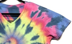 Handmade Tie Dye Spiral Pattern Multicolor Rainbow Large Shirt 21.5″ W X 28″ L
