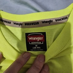 NEW Wrangler Workwear Men’s Hi-Vis Yellow Long Sleeve Pocket T-Shirt MEd 38-40
