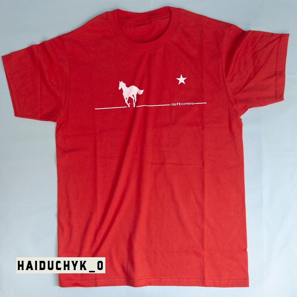 Deftones White Pony Retro Shirt – Unisex Rock T-Shirt (Red, S-5XL)