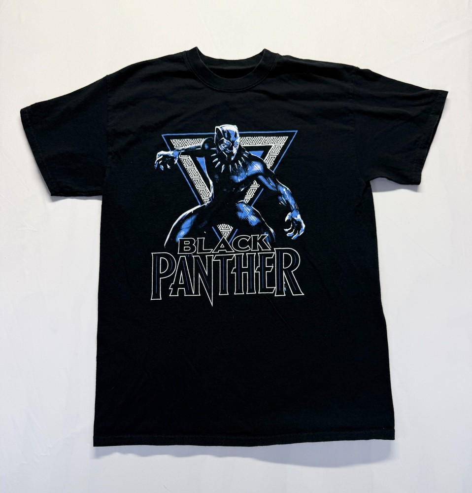 Black Panther T Shirt Mens Small Black Graphic Print Wakanda Forever Cotton