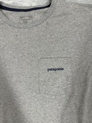 Patagonia Men’s XXL Gray Knit Cotton Blend Crew Neck Pocket Logo Graphic T-Shirt