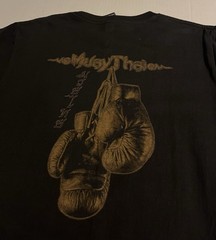 NEW Muay Thai Thailand Boxing Sparkle T-Shirt MEDIUM Saffar MMA Tattoo NWOT
