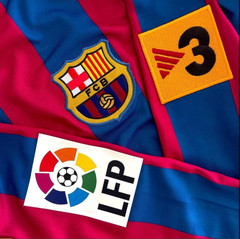 FC Barcelona 2005/2006 Home Long Sleeve Retro Soccer Jersey – Ronaldinho #10