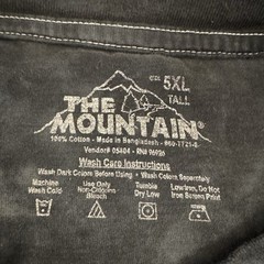 The Mountain Shirt Mens 5XLT Gray Shark Attack Ripping Y2K