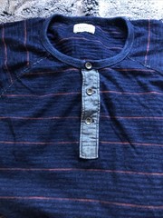Men’s Lucky Brand L.S. Henley Multi Color Striped XXL. Pre-Owned.