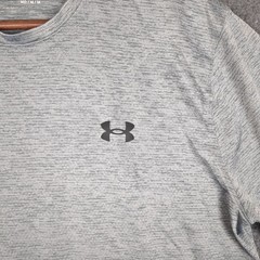 Under Armour Mens Loose Fit HeatGear Heathered Gray Short Sleeve T-Shirt Size M