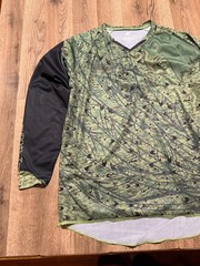 Exxact Racing Shirt Men’s Size Large Green Black Athletic Wear Jersey
