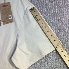 Fjallraven Kanken T-shirt Boston Chalk White Organic Cotton Unisex Size XXL NWT