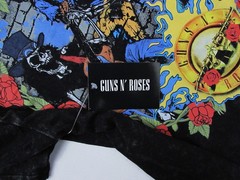 Guns N Roses XL 2026 Distressed Black T- Shirt NWT.
