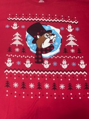 Buc-ee’s Christmas T Shirt Mens XL Red Graphic Worth Melting For Holiday