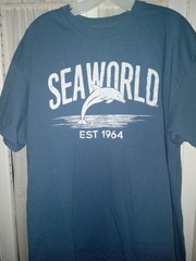 Sea World Est. 1964 Officially Licensed XL Light Blue T-Shirt San Diego