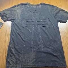 Affliction Book Of The Dead Men’s Large Black Studded Cross Skull Tee