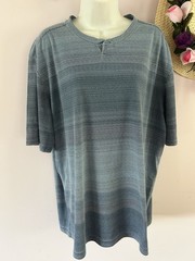 Tommy Bahama Men’s XL Casual Soft T-Shirt Casual Striped Blue Outdoors Classic