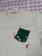 Nintendo NY Pikmin Collection Offset Pocket T-Shirt NWT Red Yellow Blue Olimar