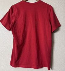 Nike Red Embroidered Mini Swoosh Logo T-Shirt Men’s Medium Cotton Short Sleeve