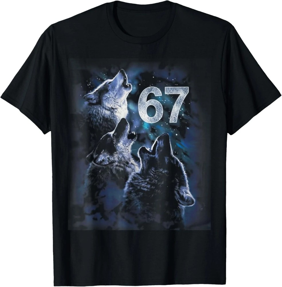 Wolf Howling at The Moon 67 – Halloween Six Seven T-Shirt