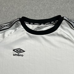 Umbro Soccer Jersey Style Shirt – Mens Size Small S – White