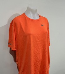 Mens Nike Dri Fit t shirt, size XL
