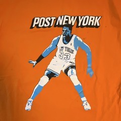 Orange Graphic New York Knicks Patrick Ewing Basketball T-Shirt, Men’s XL