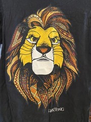 Disney Lion King adult t-shirt size L Black Simba Graphic Tribal