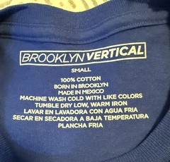 NWT BROOKLYN VERTICAL-Men’s T-Shirt Size Small- “World’s Greatest DAD” Blue-FF