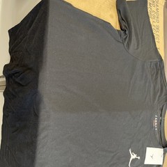 DC7485-010 NWT Men’s Jordan Jumpman Short Sleeve T-Shirt – Black Size: X-Large