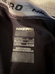 Nike Women’s Blck Dri-FIT Pro Athletic Shirt Size L & New Nike Lunchbox Nice Set