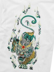 Niepce Japanese Streetwear Embroidery T-shirt Emerald Kirin Graphic Tee for Men
