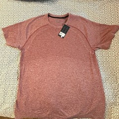 Men’s XXL VRST Circuit Seamless Short Sleeve Shirt NWT