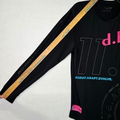 d.RT Adjust Adapt Evolve Men CyberPunk Y2K Street Black Long Sleeve Tee Size 4
