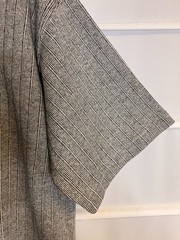 Van Heusen Gray Striped Cotton Rayon Blend V Neck SS Pullover Shirt XXL EC!