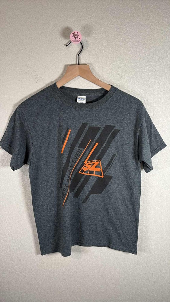 Gildan Youth Dark Gray T-Shirt SZ L Best Party Ever Graphic Tee Short Sleeve