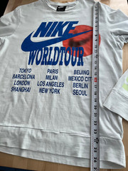 Nike World Tour Graphics WHITE Long Sleeve T-Shirt Beaverton Oregon Men’s XL