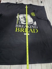 OUTRANK Men’s Casual ‘Breaking Bread’ Short Sleeve Black T-Shirt, Size 3XL