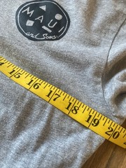 New Maui and Sons Long Sleeve Shirt size Medium Gray