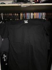 EXCLUSIVE WWE WrestleMania 42 Vegas Men’s Large Shirt (NOT AVAILABLE ONLINE)