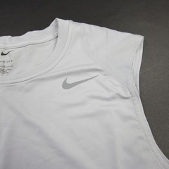 Nike Dri-Fit Sleeveless Shirt Men’s Light Gray New with Tags Multiple Sizes