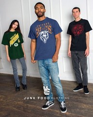 Junk Food Standard Classic Crew Neck Details Unisex Fit Cleveland Browns-Black