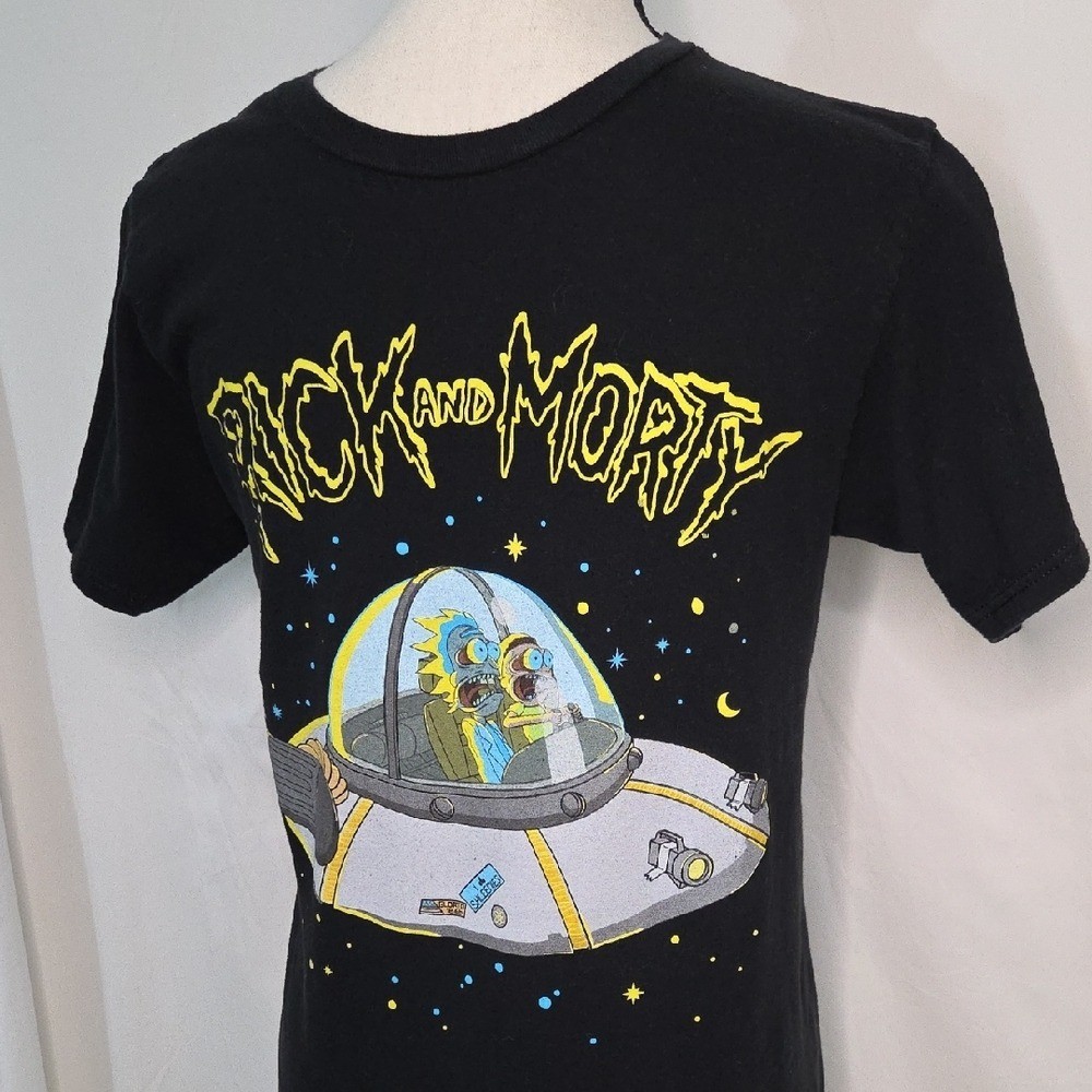 Men’s Small Rick and Morty Space Adventure Black T-Shirt