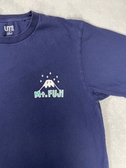 Uniqlo UT T-Shirt Mens L Navy Mt. Fuji Graphic Tee Japan Style Cotton