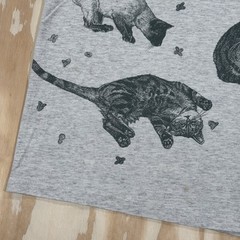 Vintage 90s Cats AOP Double Sided Graphic T-Shirt Fits XL Single Stitch Kitty