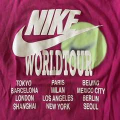 Nike Sportswear NSW World Tour T Shirt Mens Large Pink Tokyo NYC Paris Glow