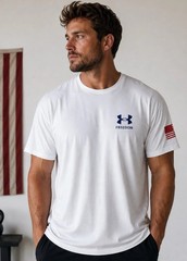 NWT Under Armour Men’s Flag T-Shirt XL Loose Freedom Independence Day July 4th