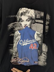 Marilyn Monroe California 42 Legend Weiv Gear Short Sleeve T-Shirt Men’s Size XL